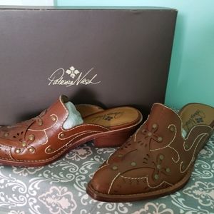 Patricia Nash mules